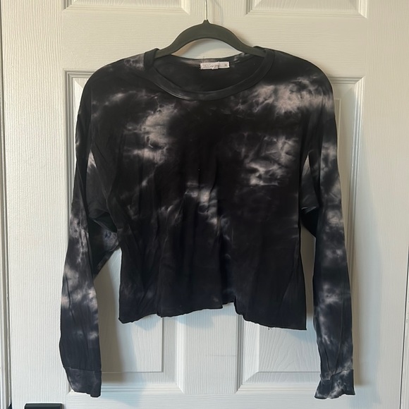 BUNDLE 3/$12 Long Sleeve Tie Dye Top - Picture 1 of 5